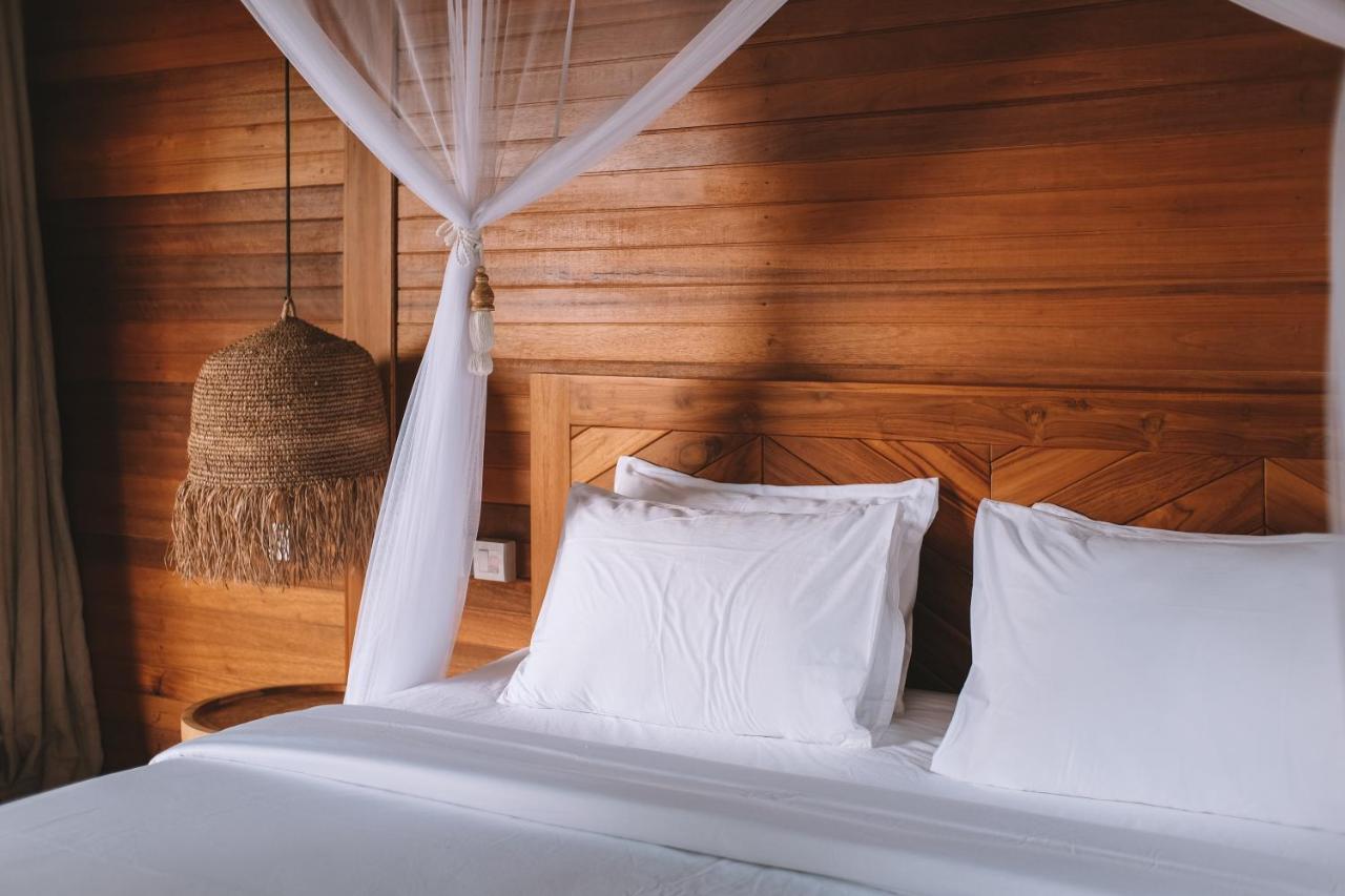 Diamond Beach Villas Tanglad Eksteriør bilde